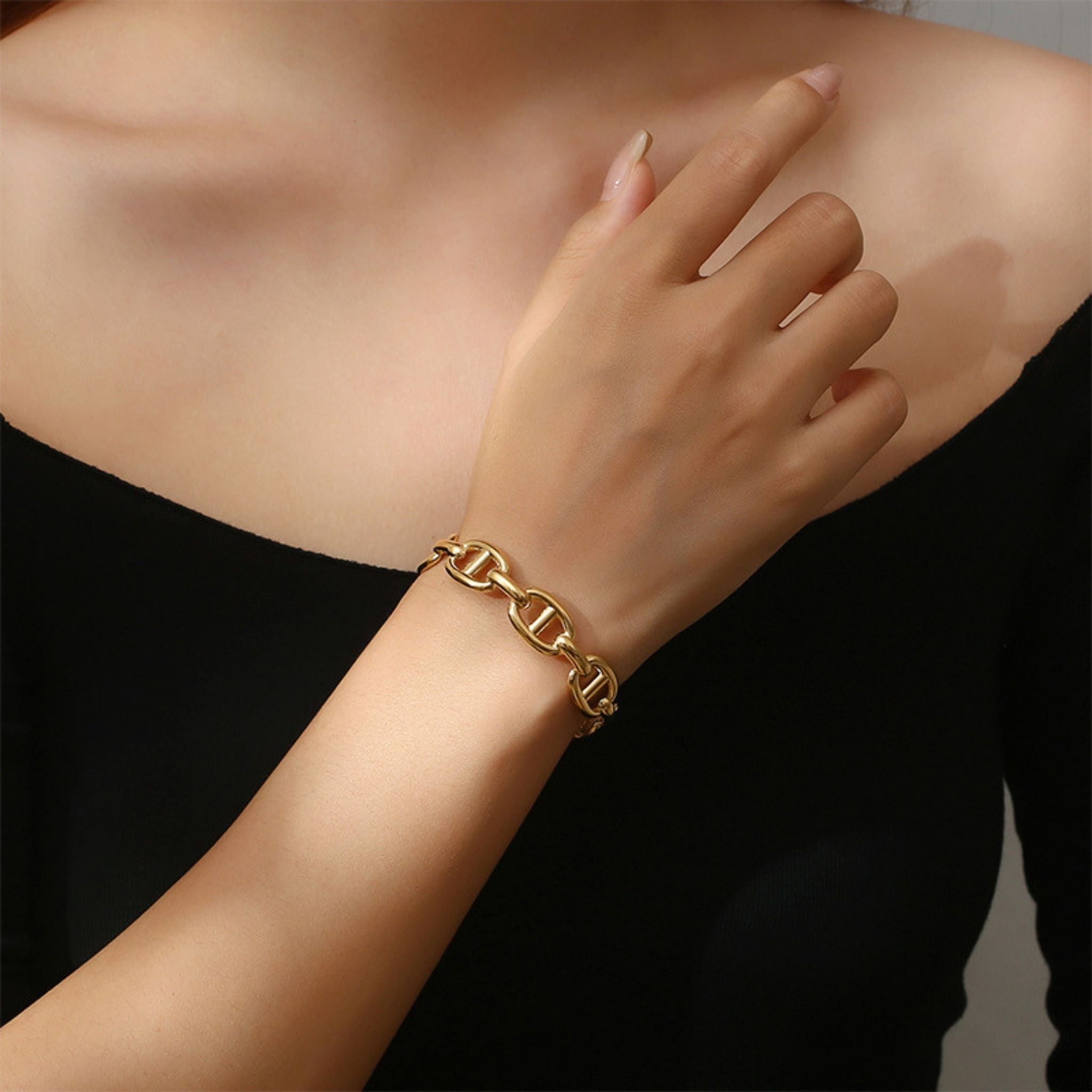 Luxe Link Gold Bracelet by Suryatra
