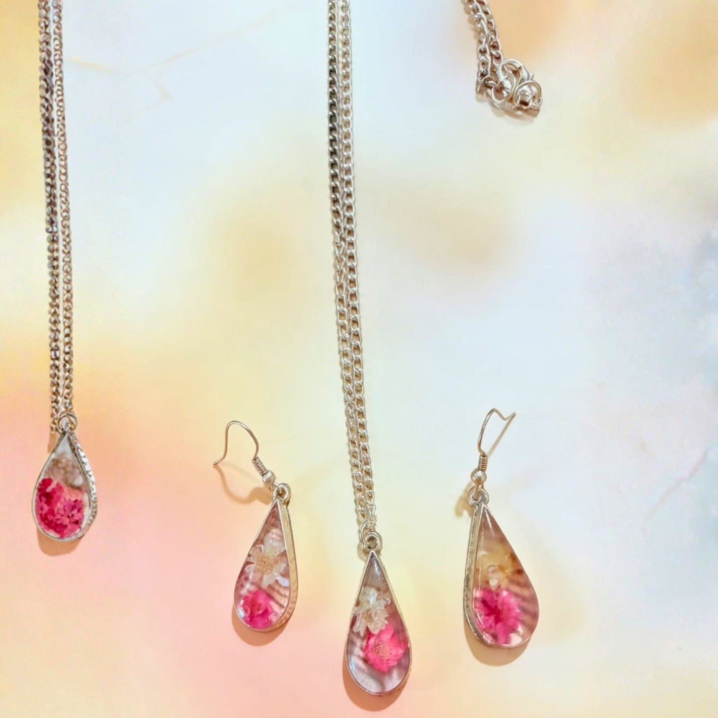 Blush Bloom Floral Jewelry Set by Suryatra