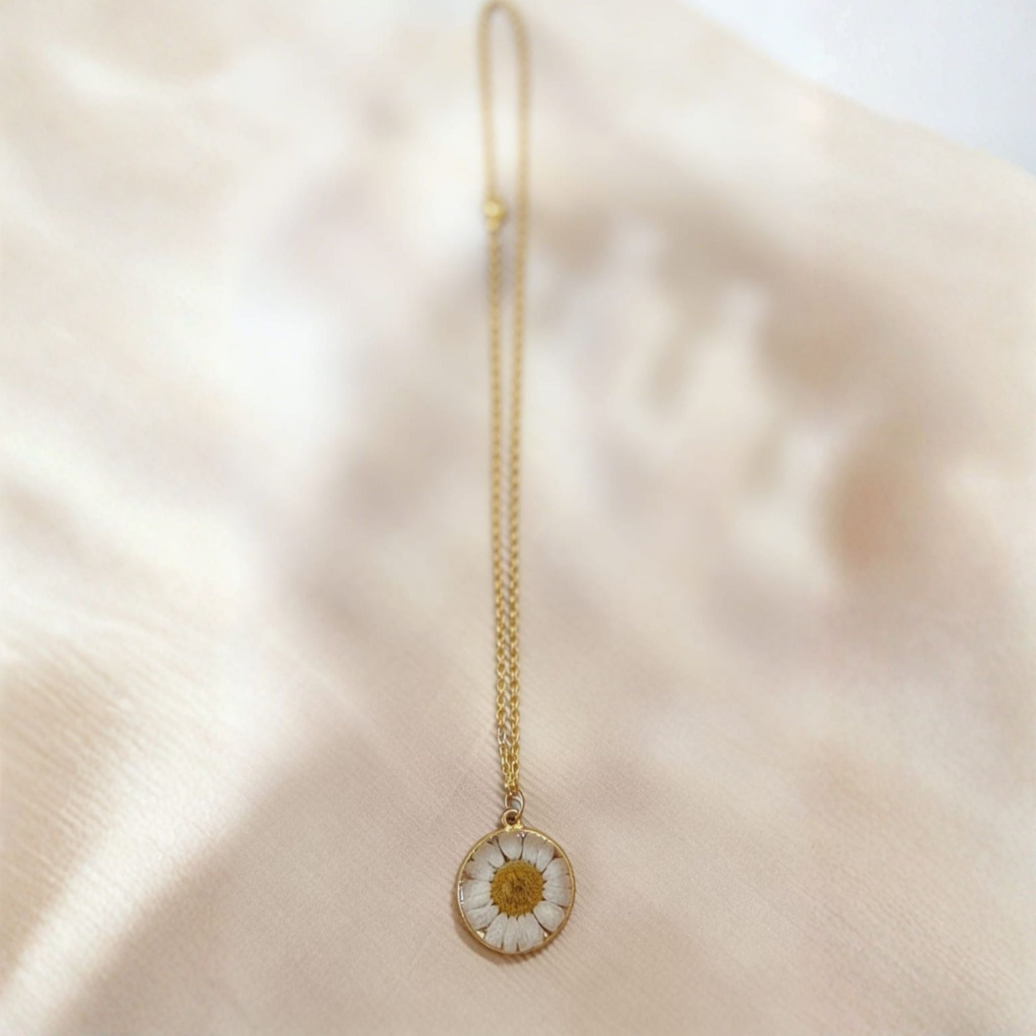 Daisy Bloom Floral Pendant Necklace by Suryatra