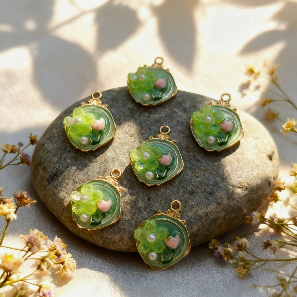 Emerald Bloom Pearl Pendant by Suryatra